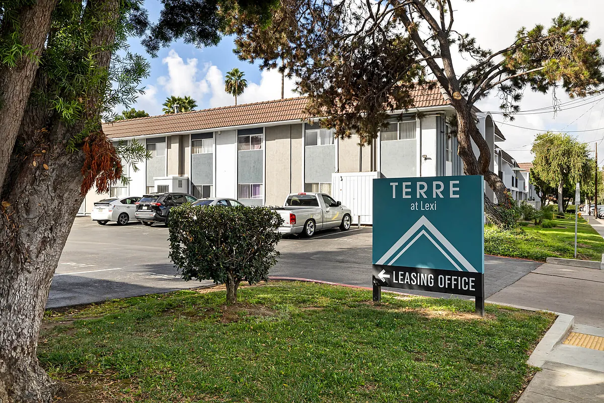 Building Photo - Terre at Lexi