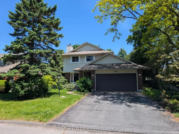 2 Thiessen Cres, Ottawa, ON K2L 2M3