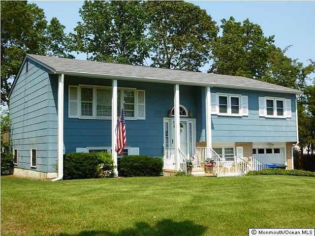 1st image of 1594 Woodcrest Dr