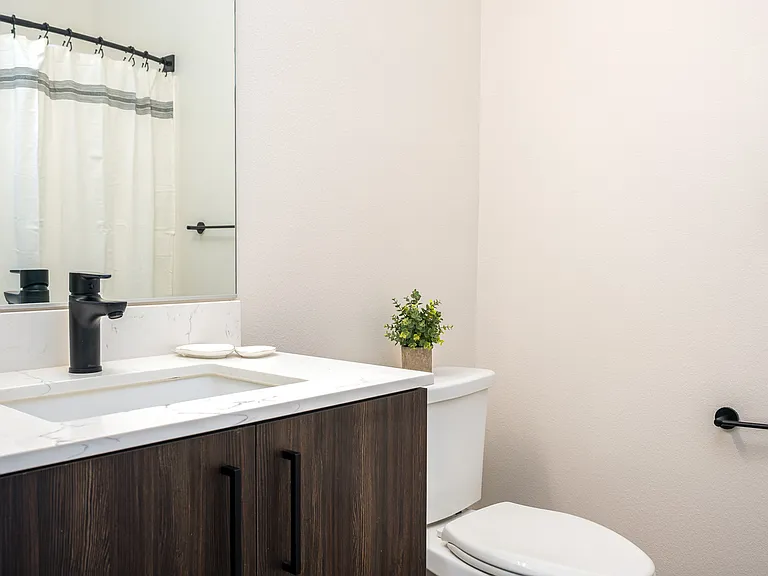 Community Guest Suite