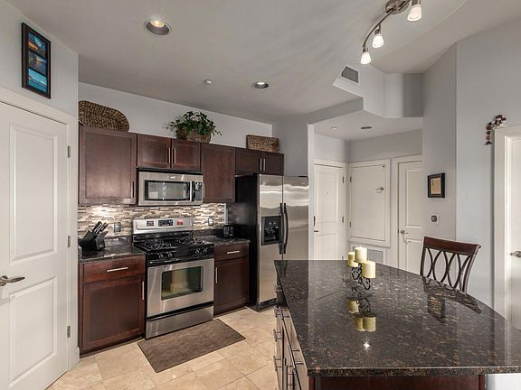 3rd image of 945 E PLAYA DEL NORTE Drive #4016