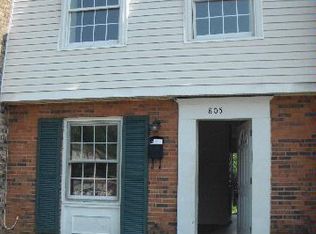 805 Denton Cir, Fredericksburg, VA 22401