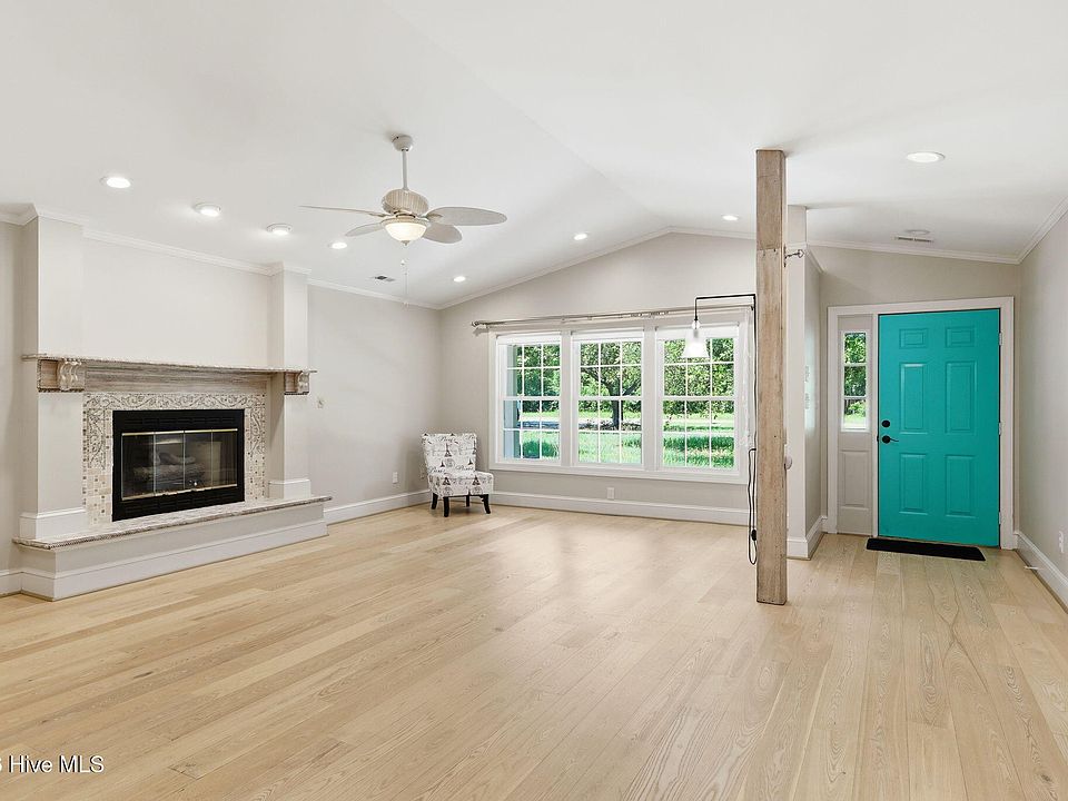 1st image of 174 Fox Drive