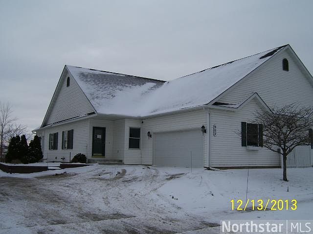 1st image of 902 Saint Lawrence Dr