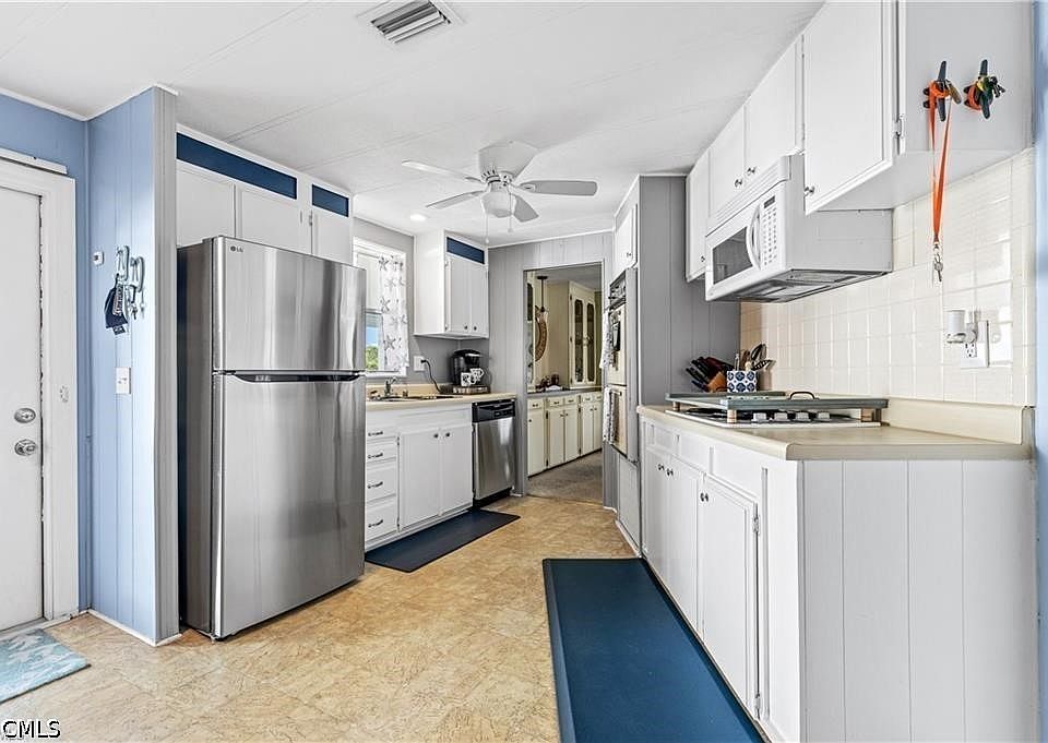 16033 Hibiscus Way, North Fort Myers, FL 33903 | Zillow