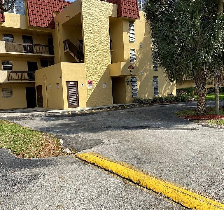 1st image of 3253 Foxcroft Road #G212