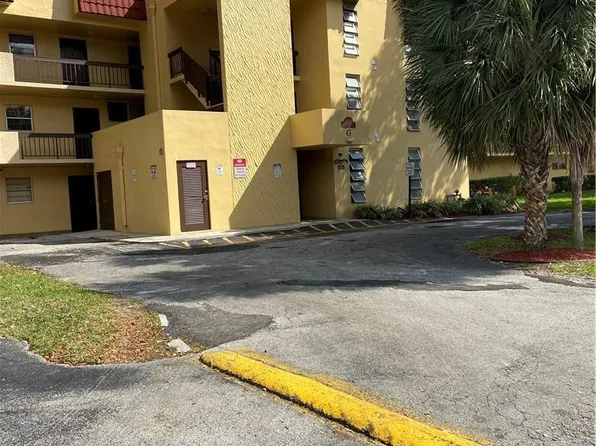 3253 Foxcroft Road #G212, Miramar, FL 33025