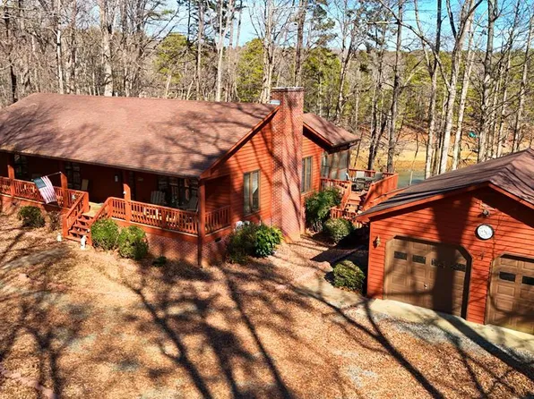 433 Oak Run, Clarksville, VA 23927