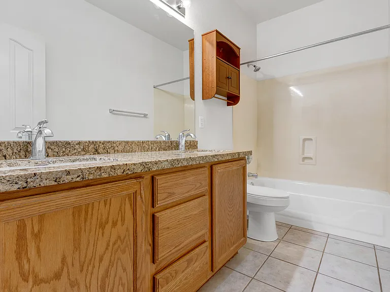 6602 W Honeysuckle Dr — Photo 24