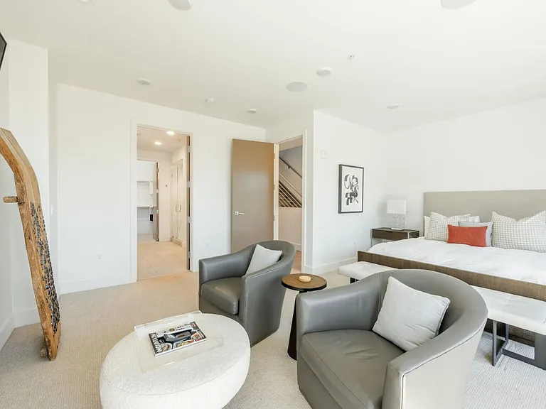 2752 W High Mountain Rd #501 — Photo 2