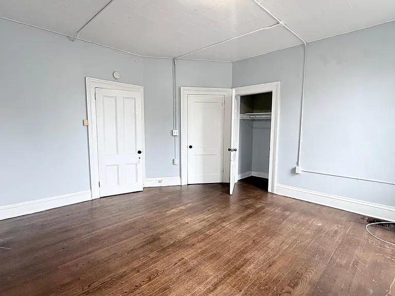 342-6 W Grand Ave #27E — Photo 3