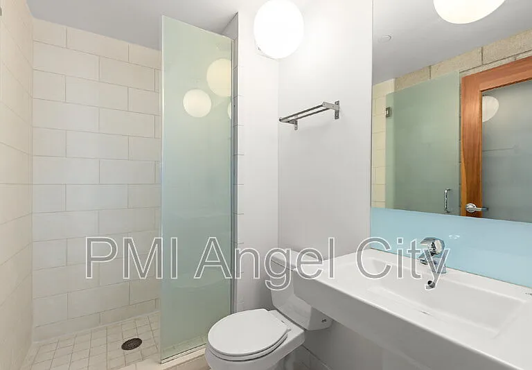 3450 Cahuenga Blvd W #607 — Photo 16