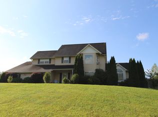 362 Orchard View Dr, Effort, PA 18330