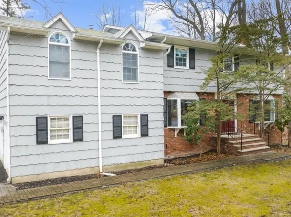9 Aerie Wynde Dr, Denville Twp., NJ 07834