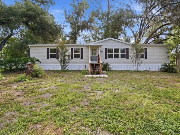 6138 Dean Dairy Rd, Zephyrhills, FL 33541