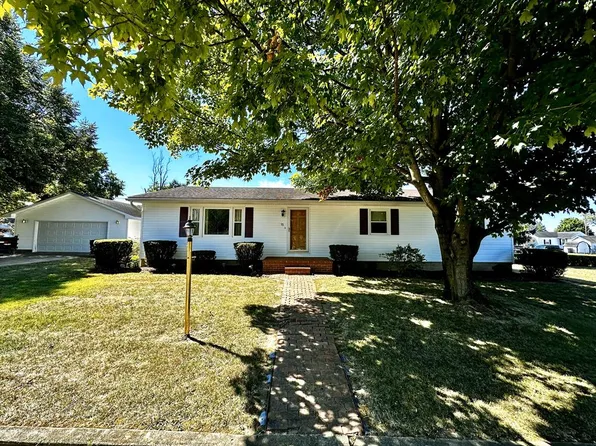 15 3rd St, Kingston, OH 45644