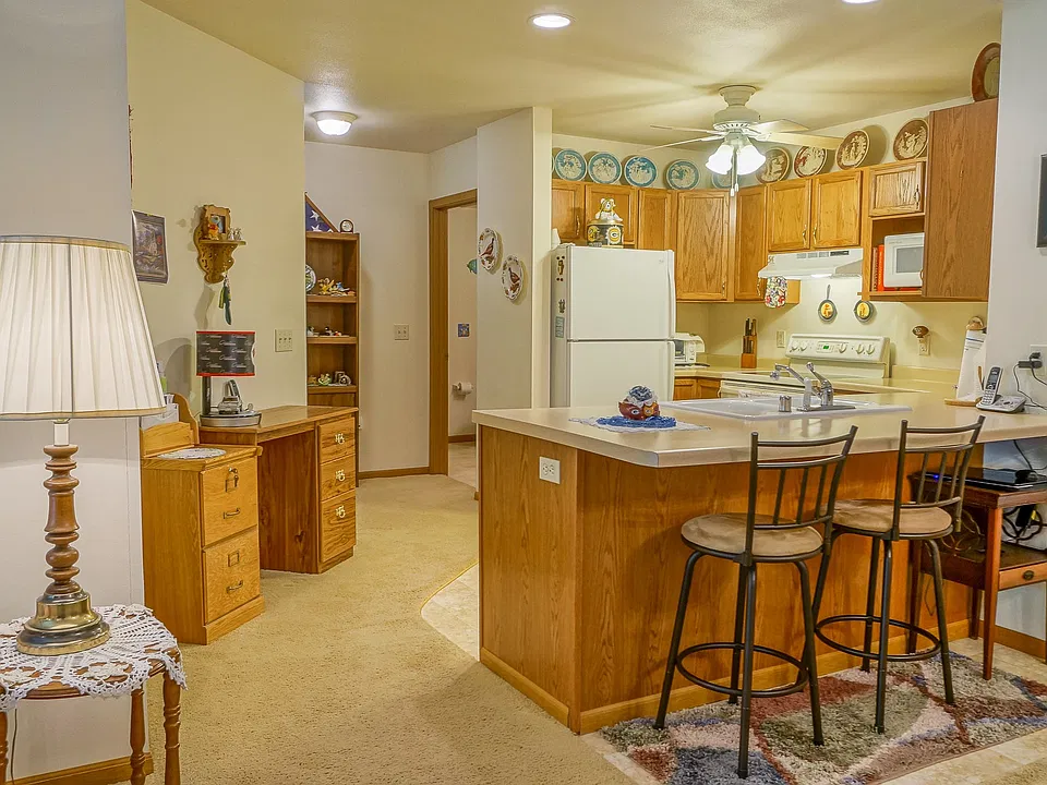 Dining room - Kitchen