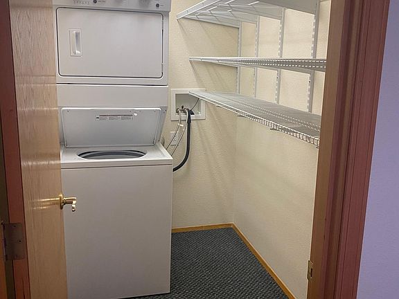 Laundry/closet