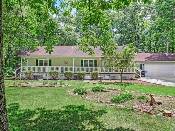 202 McKee Rd, Harvest, AL 35749