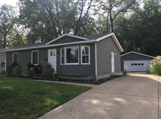 3487 Robin Ave SW, Wyoming, MI 49509