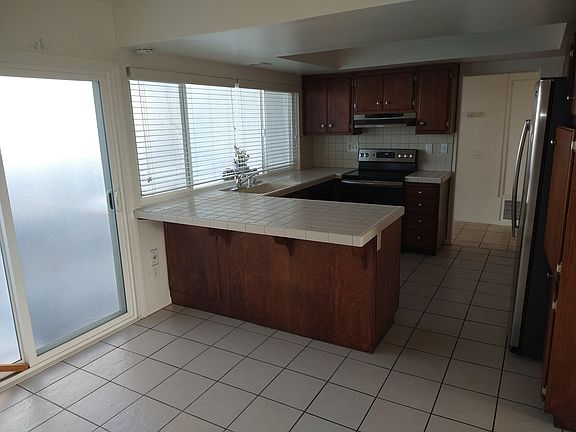 2nd image of 3890 Vista Campana S Unit 66