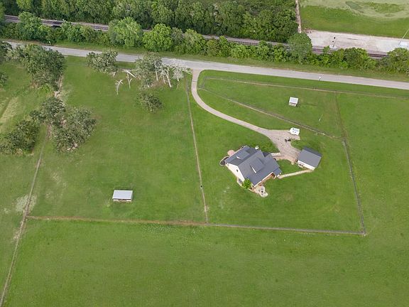 5th image of 24011 Old Howth Rd