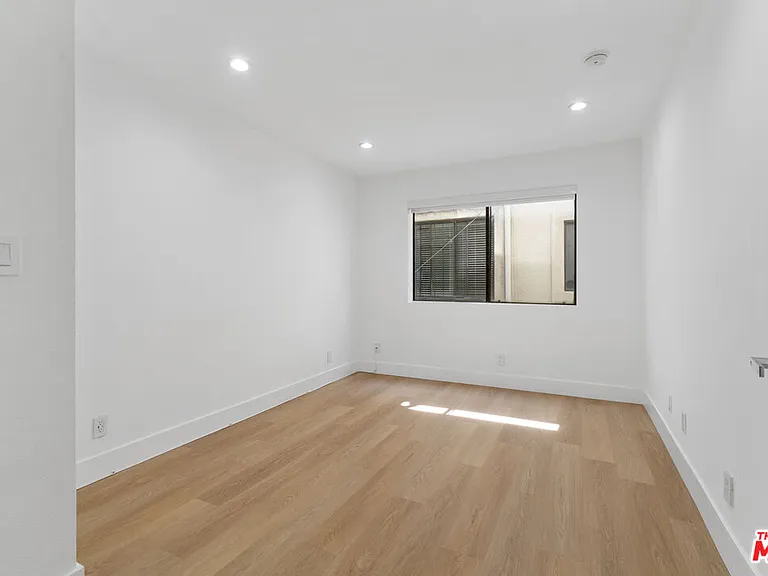 3939 Moore St #102 — Photo 21