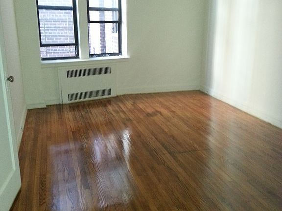 2nd image of 7238 113th St APT 1c