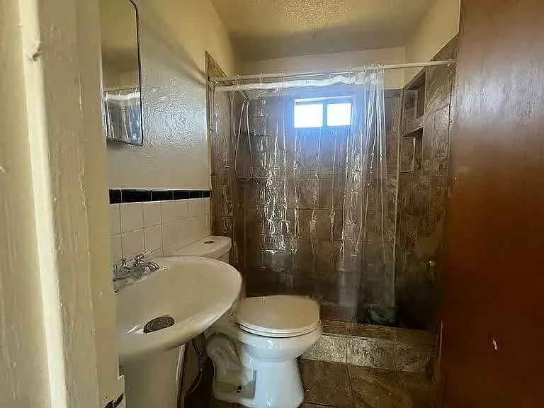 414 Lindy Ave — Photo 5