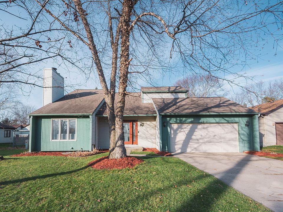2910 Delta River Dr, Lansing, MI 48906 Zillow