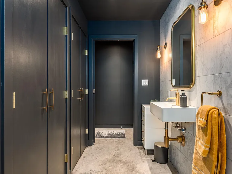 55 Cordova St E #209 — Photo 5
