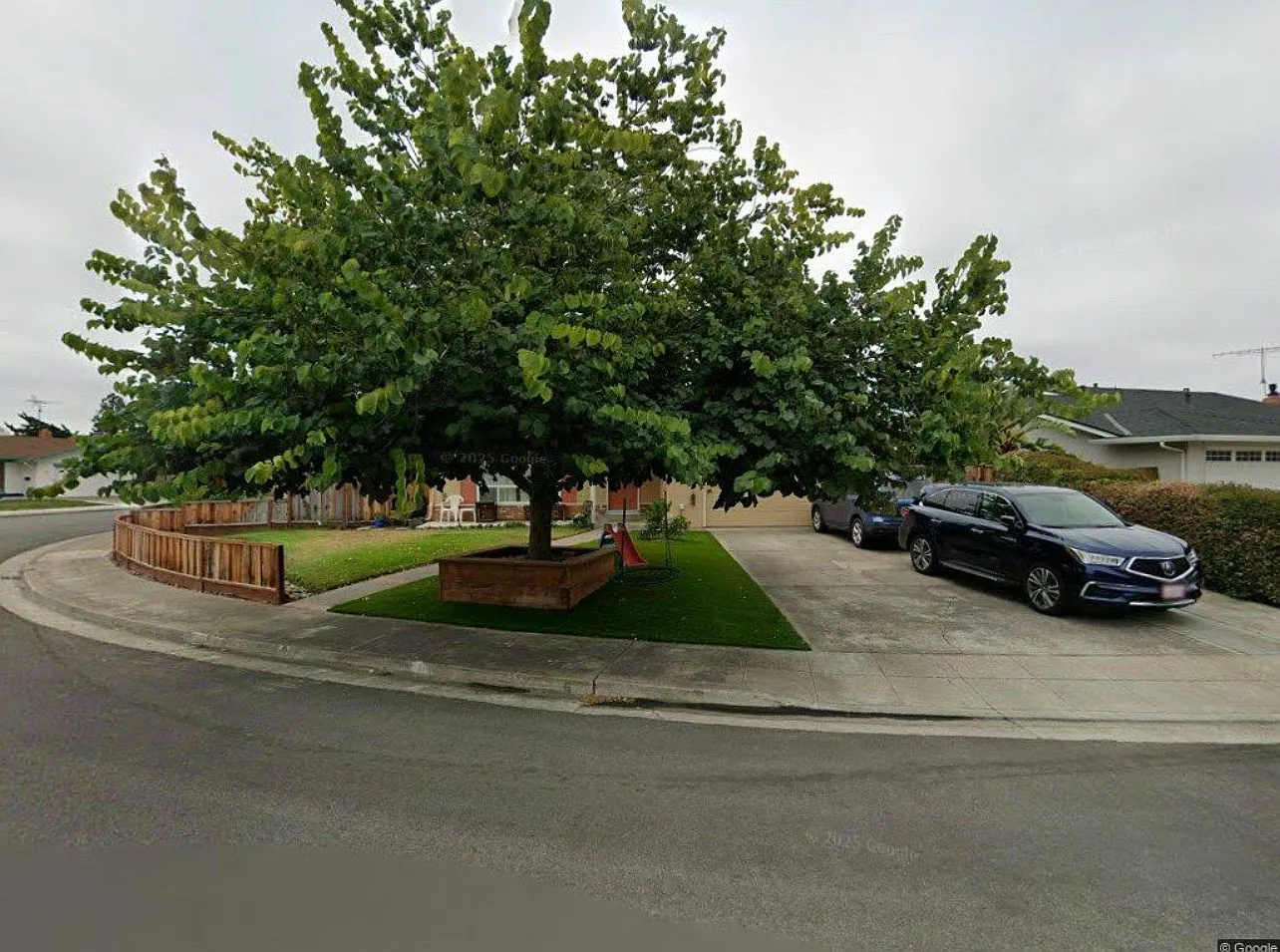3 bed, 1600 sqft, $5,000 — Photo 1