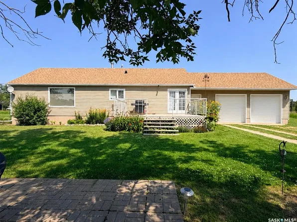 252 Railway AVENUE, Forget, SK S0C 0X0