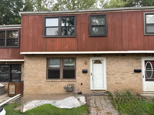 304 Cricketwood Ct, Canonsburg, PA 15317