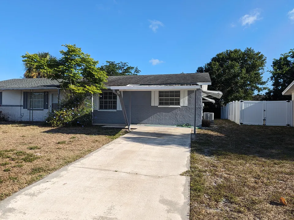 2443 Mercury Dr