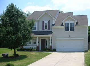 8124 Trotter Rd, Charlotte, NC 28216