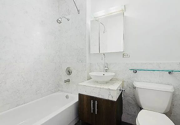 5th image of 1 Wall Street Ct #1503