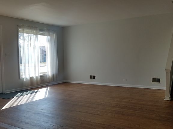 5th image of 1502 Ostrander Ave