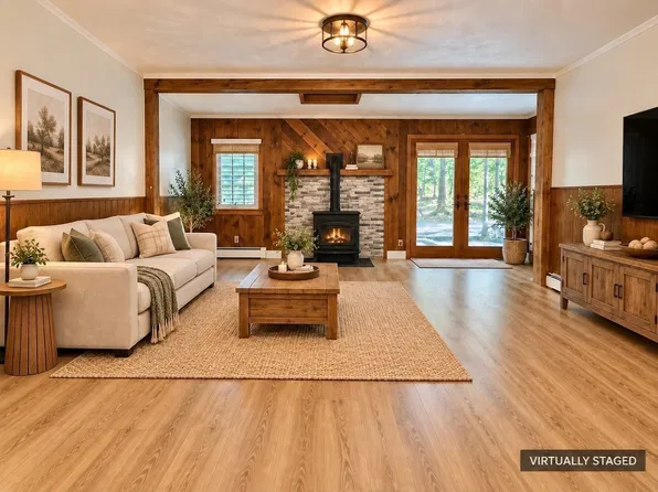 7 Bridal Path, Ashburnham, MA 01430