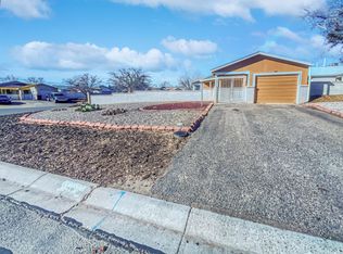 4817 Platinum Loop NE, Rio Rancho, NM 87124