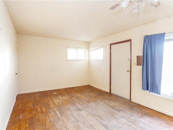 3rd image of 23 Prickett Ln