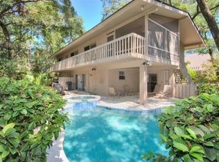 10 Ruddy Turnstone Rd, Hilton Head Island, SC 29928