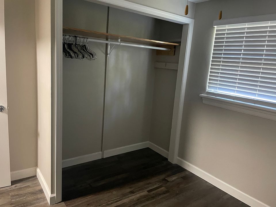 1st image of 3936 Engler Ave