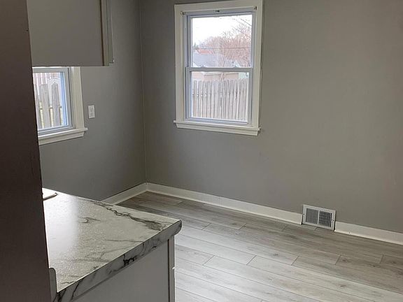 5th image of 3607 N 58th Blvd #3609