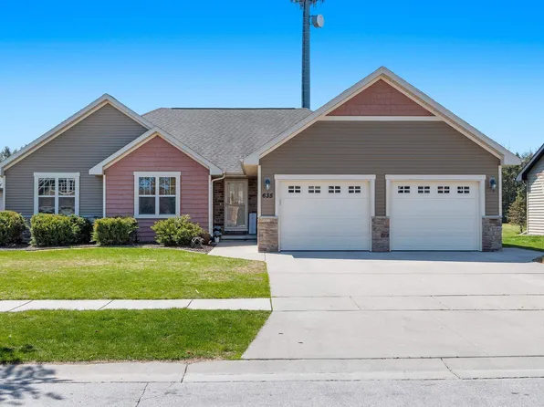635 Pebblestone Cir, Oneida, WI 54155