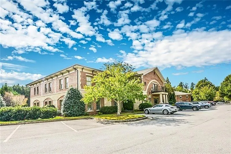 5400 Laurel Springs Parkway - E — Photo 3