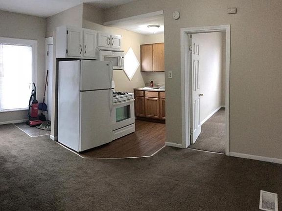 2nd image of 601 N Lafayette Blvd #A