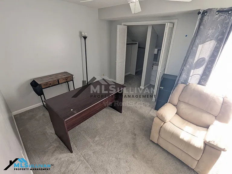4100 Five Oaks Dr #41-1 — Photo 12