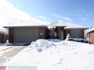 7251 Norris Ln, Lincoln, NE 68516