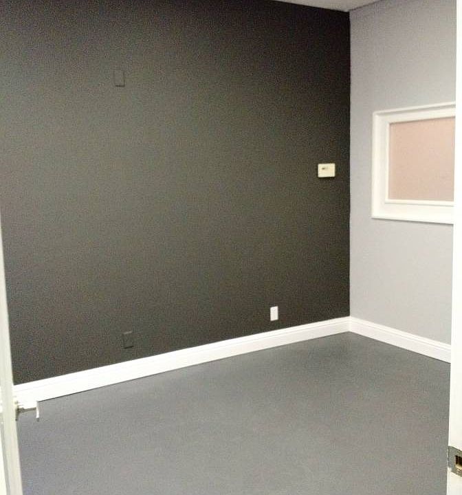 2nd image of 1419 Burlingame Ave Ste S